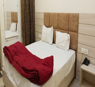 Hotel near tarn taran road amritsar